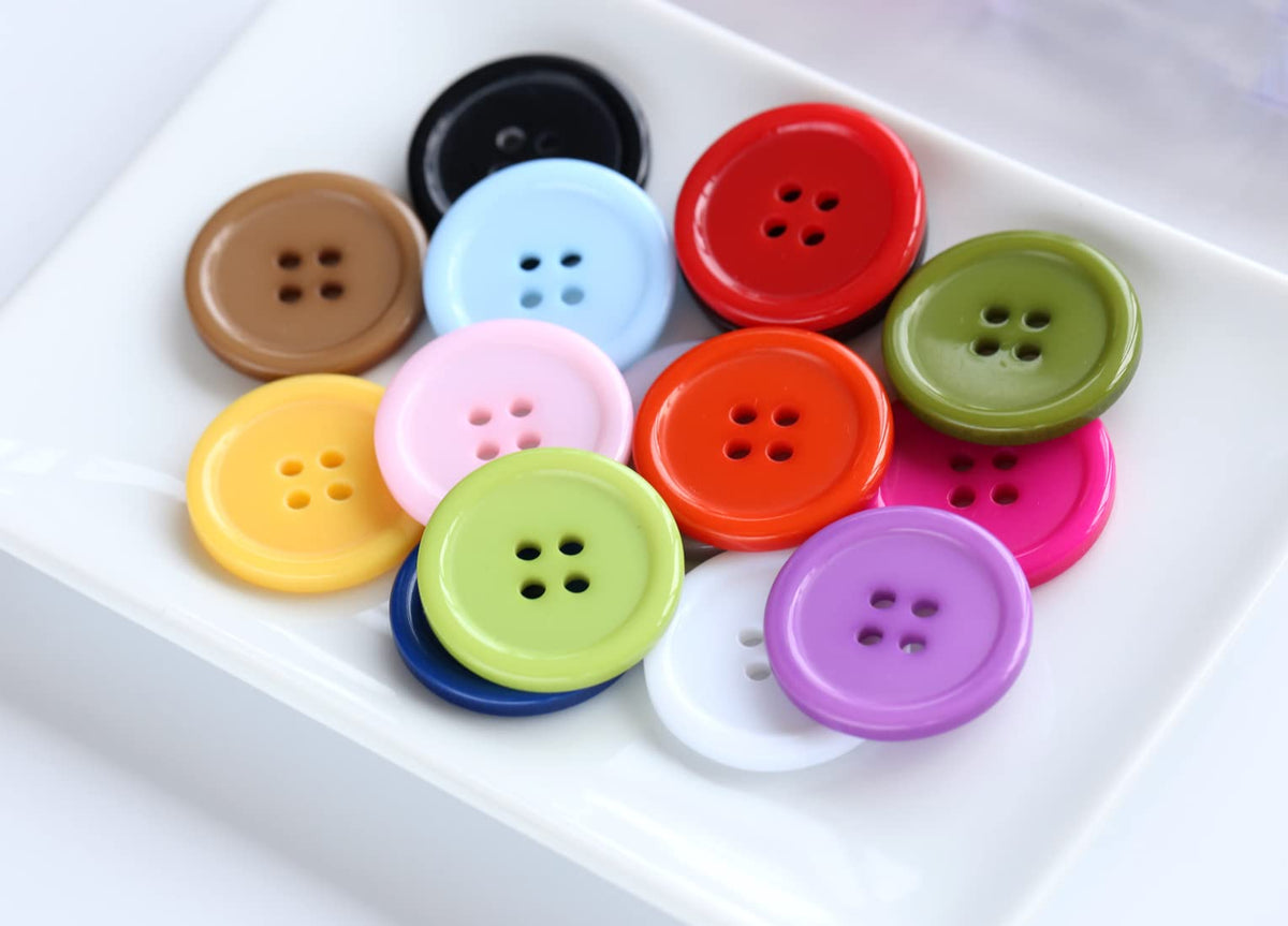 GANSSIA 1 Inch (25mm) 15 Colors Assorted Buttons Sewing Flatback Button Multicolors Pack of 90 with Box (Each Color 6 pcs)