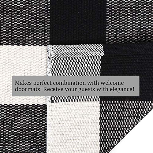 Buffalo Plaid Outdoor Rug, 27.5'' x 43'' Black and White Check Indoor/Outdoor Area Rugs, Layering Rug for Hello/Welcome Door Mat, Washable Cotton Woven Farmhouse Mat for Fall Front Porch Décor