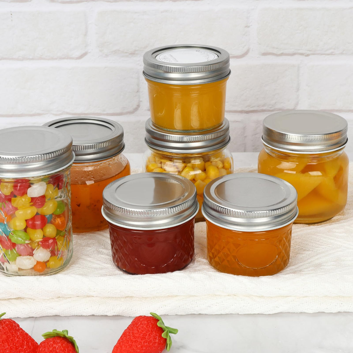 20-Pack Mini Glass Mason Jars with Lids — 4 oz