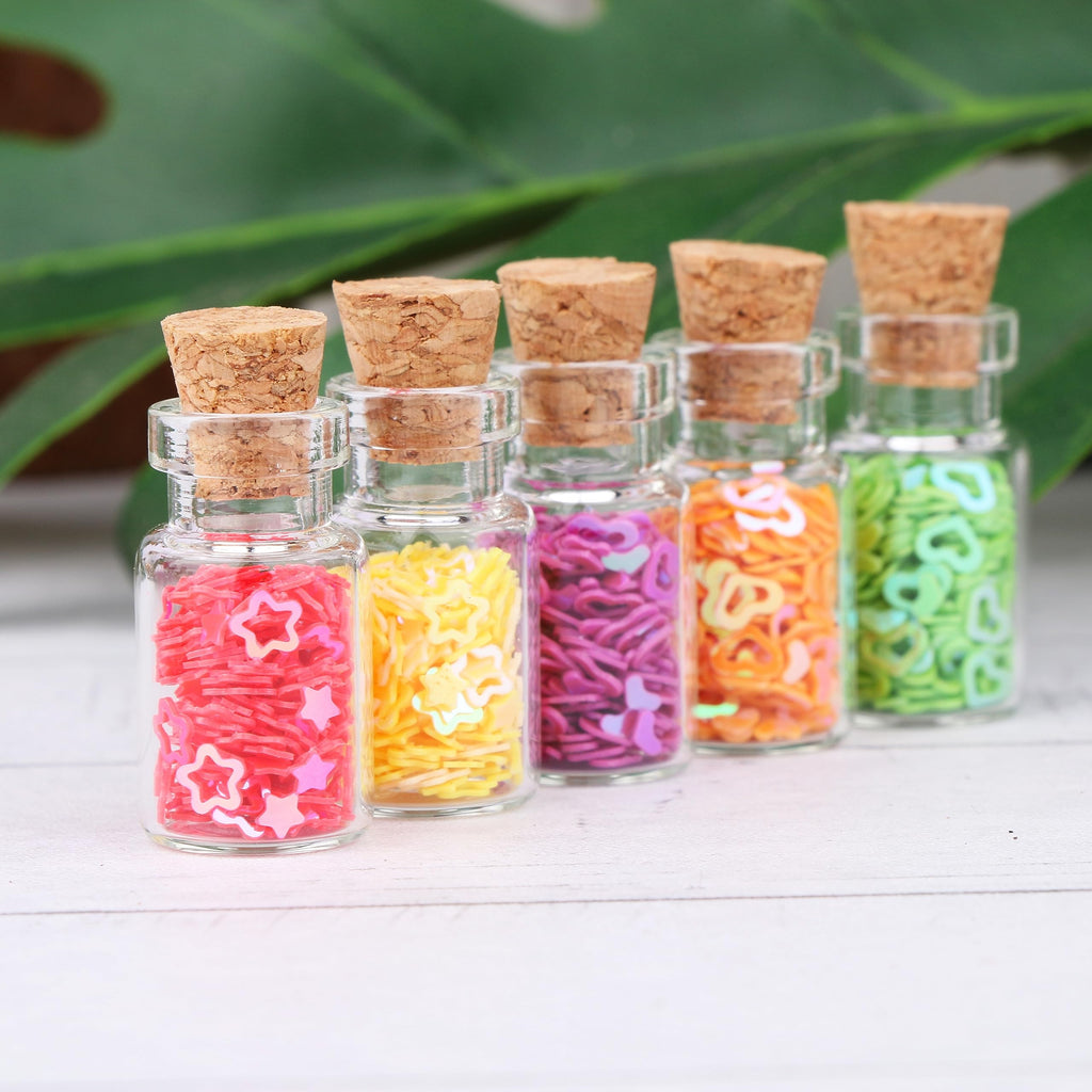 MaxMau 100pcs 1ml Small Mini Glass Bottles Jars with Cork Stoppers Tiny Vials for DIY Art Crafts Wedding Favors
